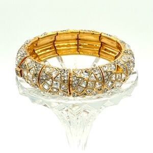 Vintage CINAR crystal bracelet